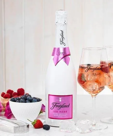 ICE ROSÉ - CUVÉE ESPECIAL